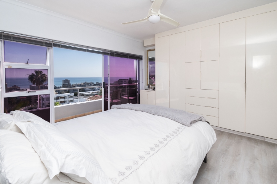 3 Bedroom Property for Sale in Sea Point Western Cape
